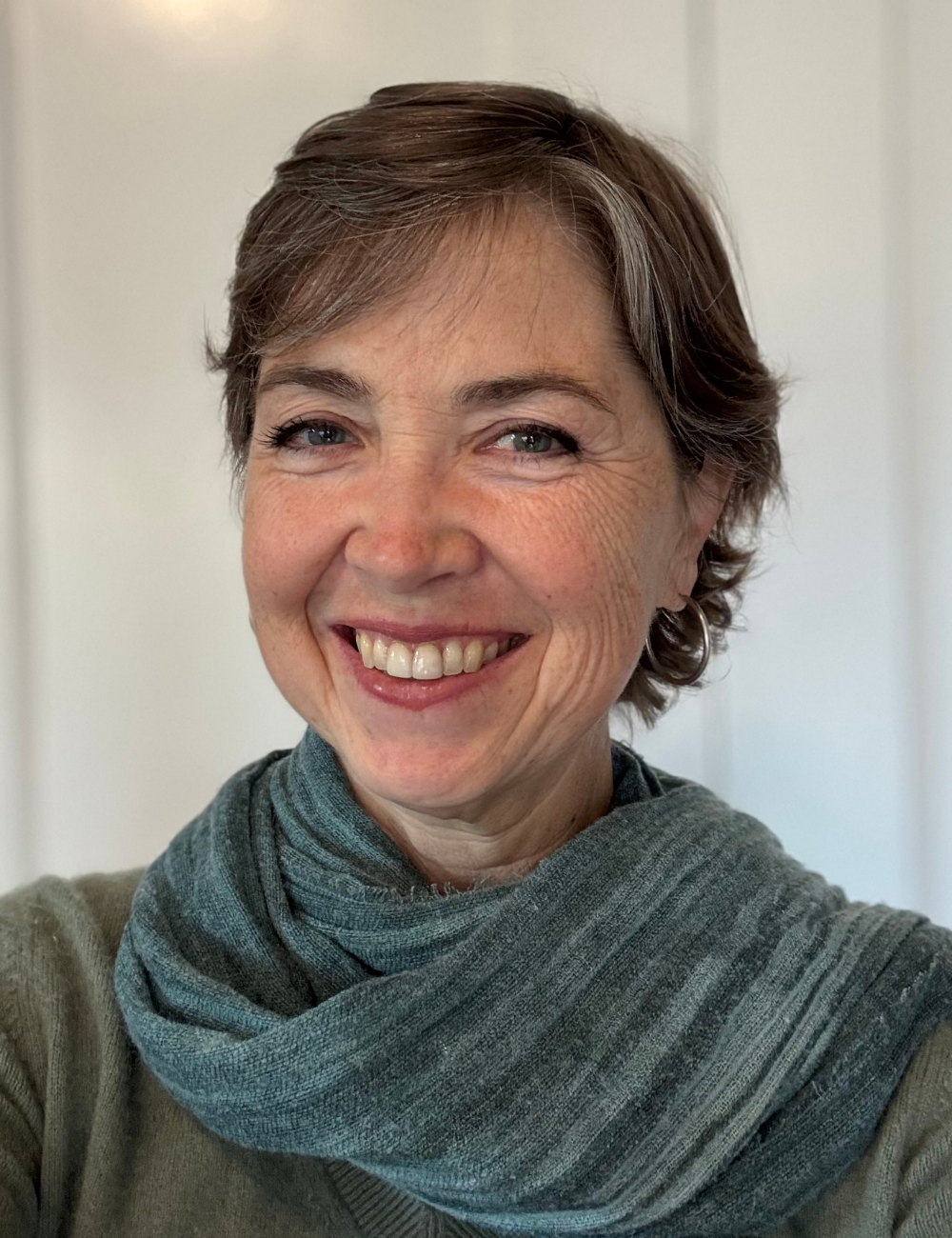 Vanessa Warheit headshot