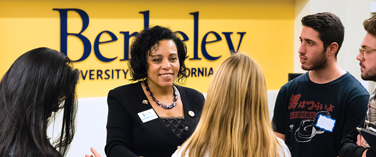 a group of students received advice at Berkeley's Career Center
