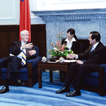 Chancellor Robert Birgeneau (center) and his wife Mary Catherine (left) meet with Ma Ying-jeou (right), the president of the Republic of China (Taiwan).